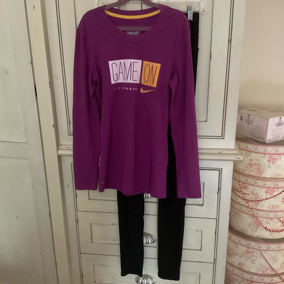 Nike Dri Fit long sleeve top xs & C & C Sport black stretch athletic legging xs - Picture 1 of 7